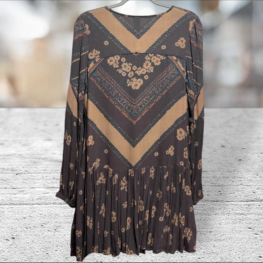 Free People “FROM YOUR HEART “ Tunic / Dress - Picture 4 of 10